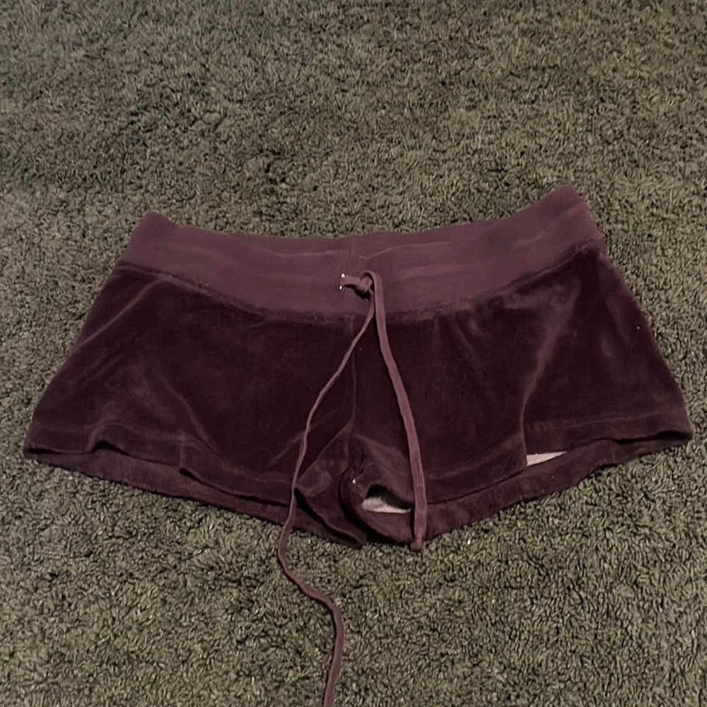 Hard tail shorts size XL